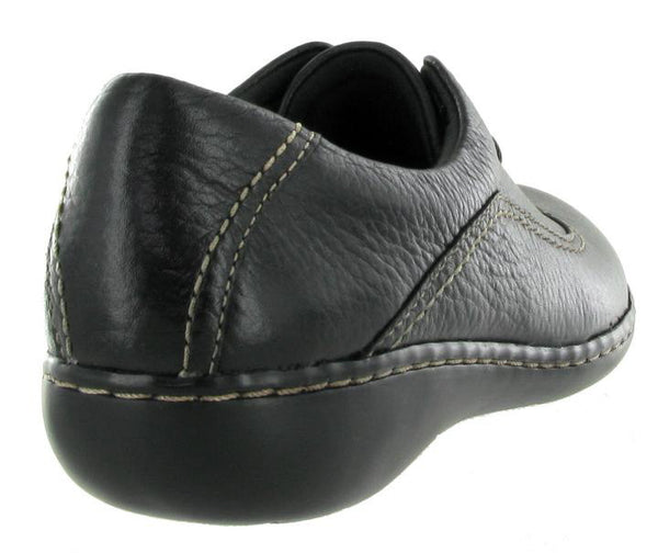 Clarks hotsell embrace brook