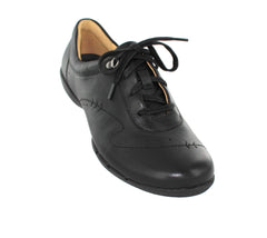 Un Halsie, Front View